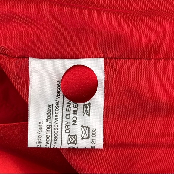 Louis Féraud 100% Silk Red Pencil Skirt - Made In Germany - Picture 9 of 9